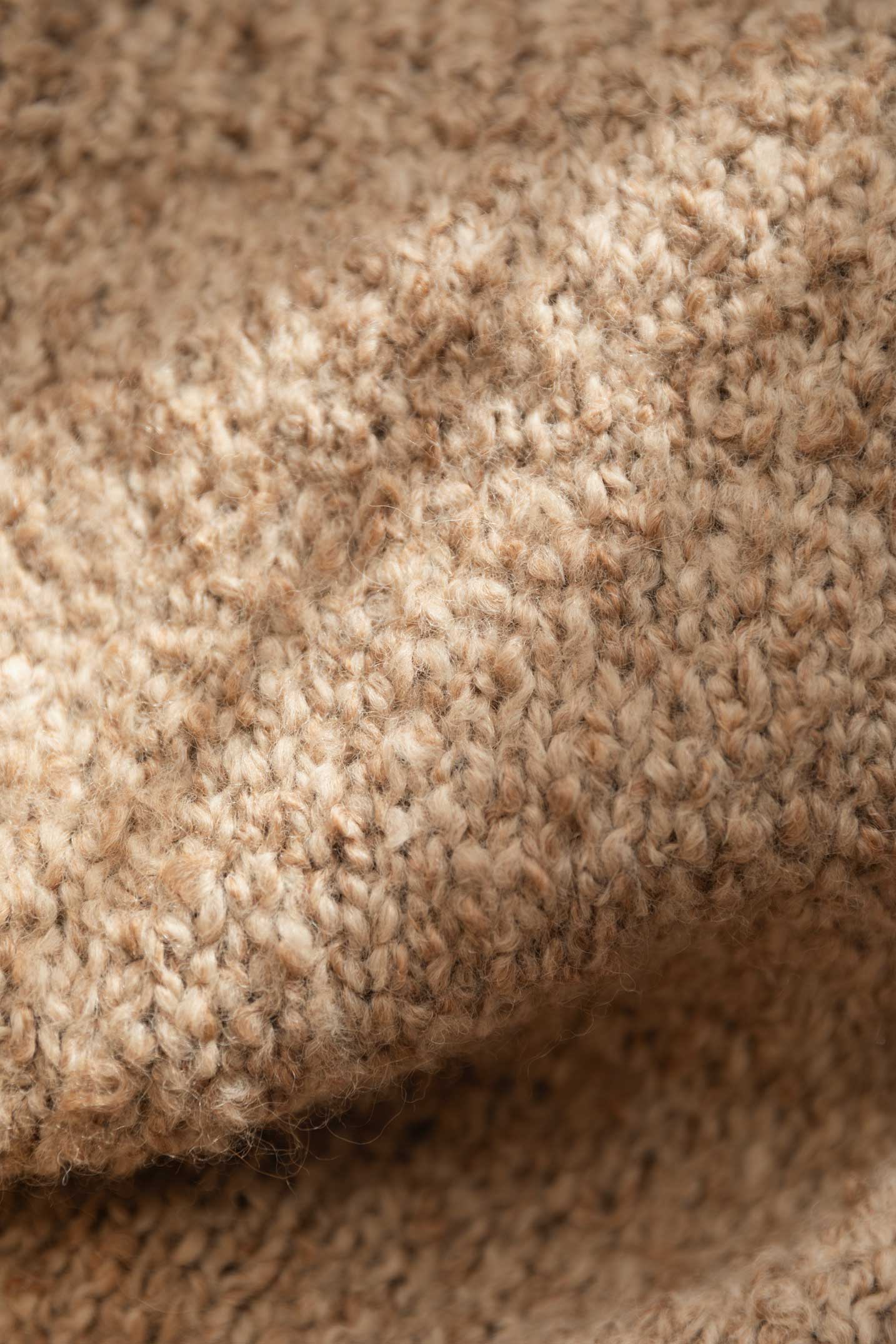 Alpaca bouclé sweater in two shades of beige