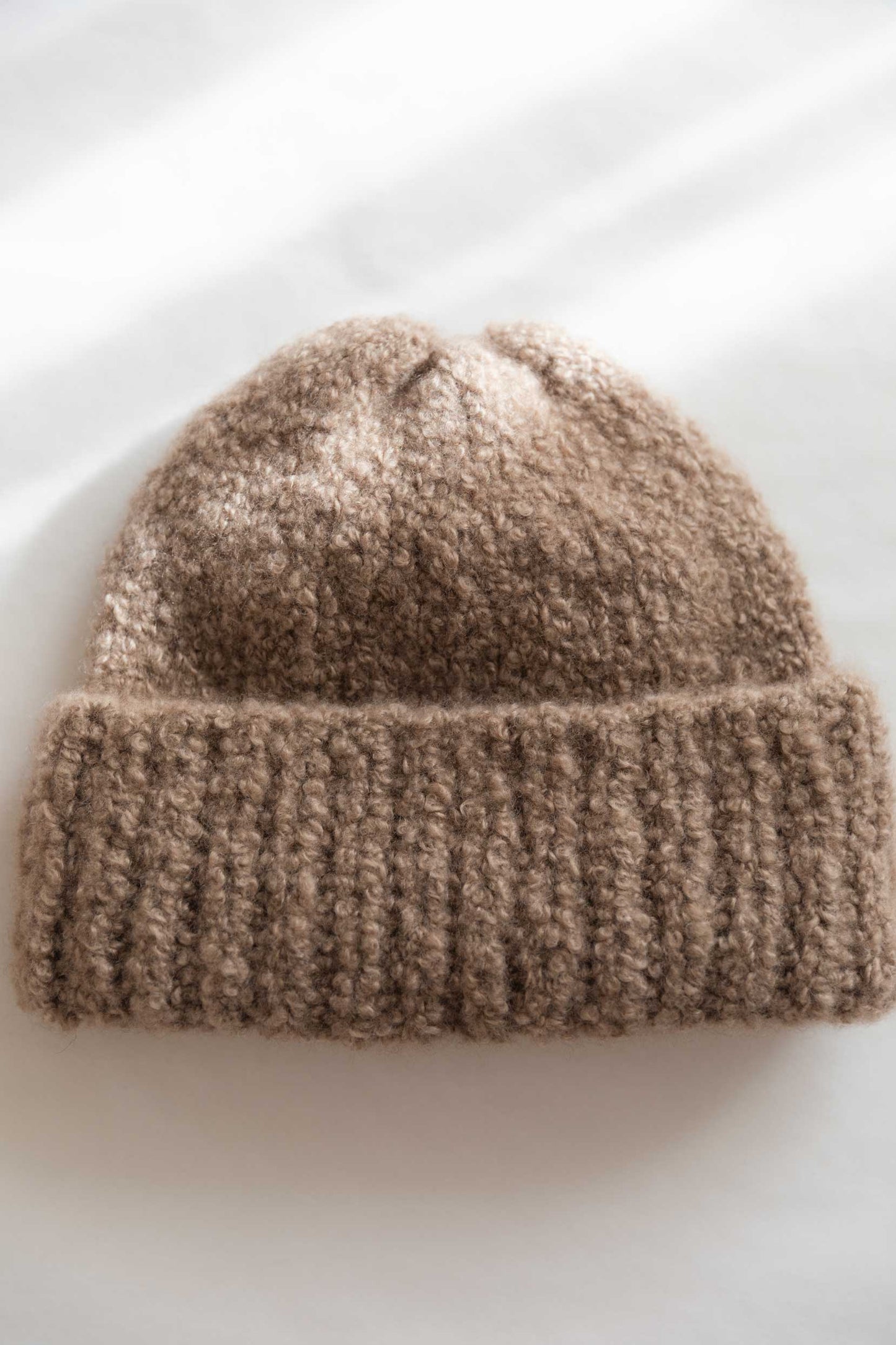 Bouclé cashmere beanie in taupe, handmade in Salzburg